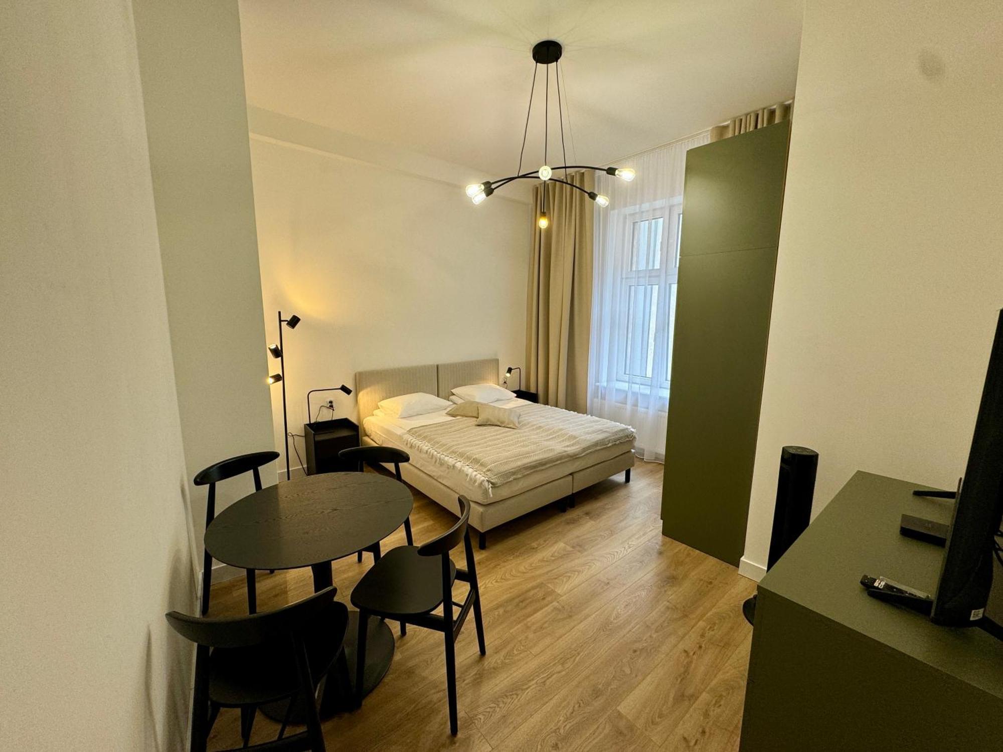 Przystanek Katowice Mariacka 7 Appartement Buitenkant foto